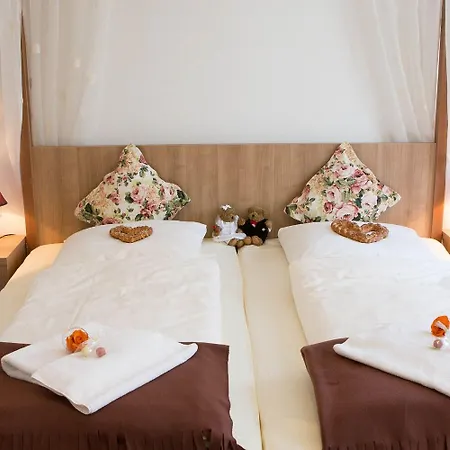 Otel Boutiquehotel Goldene Rose - Self-check-in