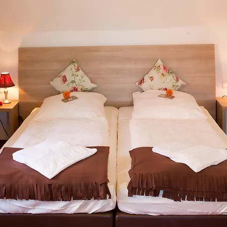 Otel Boutiquehotel Goldene Rose - Self-check-in Rothenburg ob der Tauber