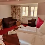 호텔 Boutiquehotel Goldene Rose - Self-check-in 3*