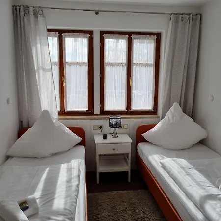 호텔 Boutiquehotel Goldene Rose - Self-check-in 3*
